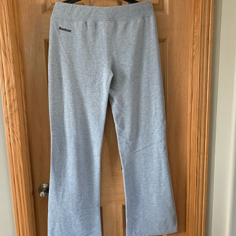 Reebok - Woman’s Sweats XL